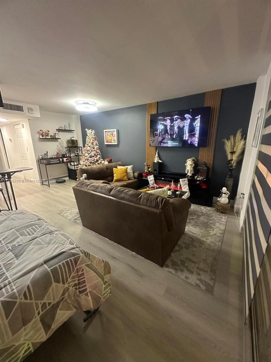 BOSTON PLAZA CONDO - Residential