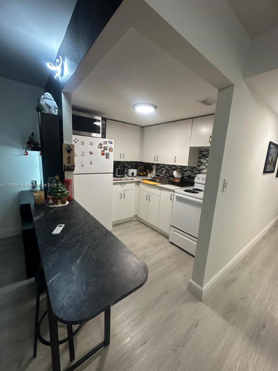 BOSTON PLAZA CONDO - Residential