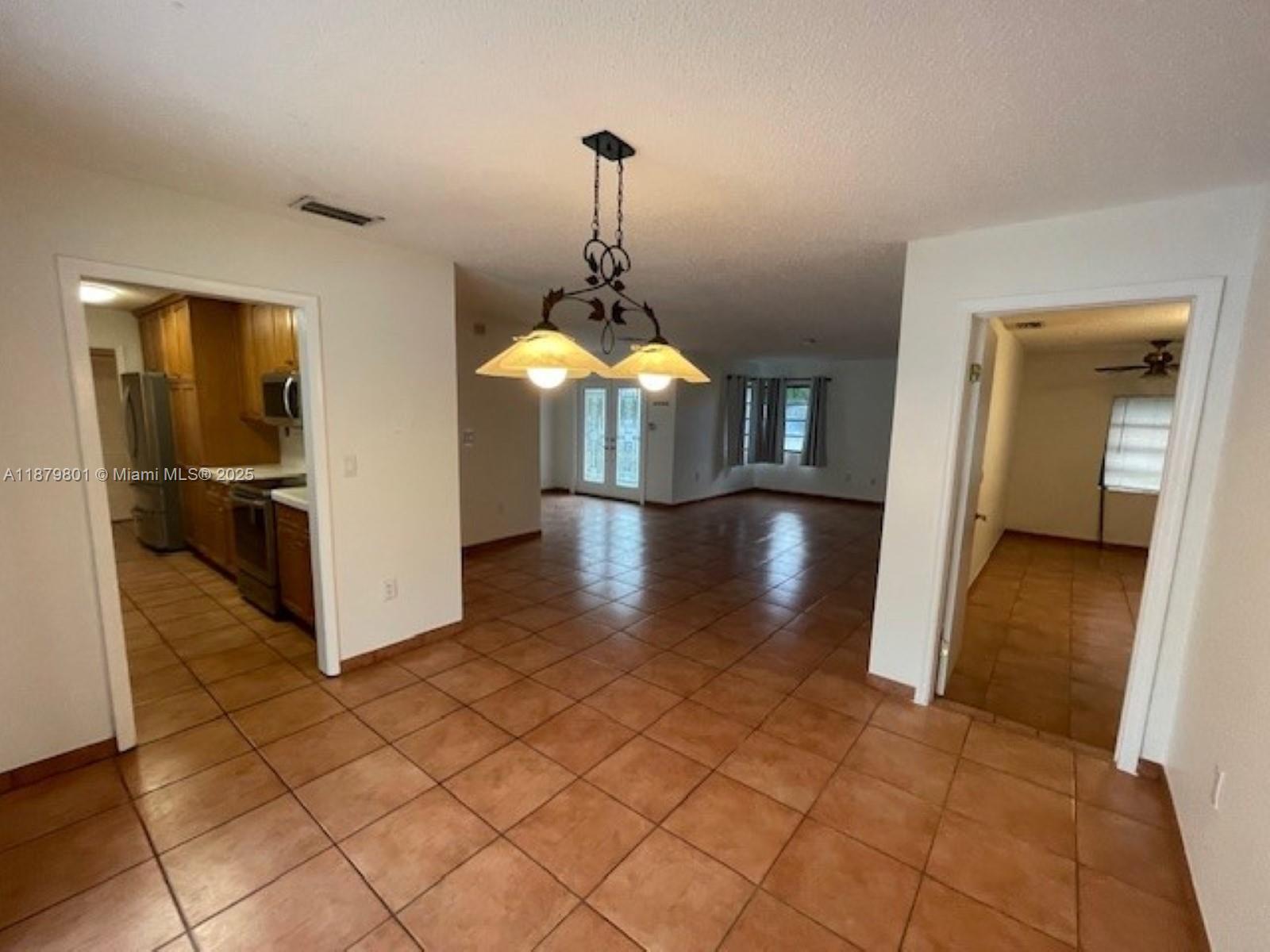 GABLES EDGE - Residential