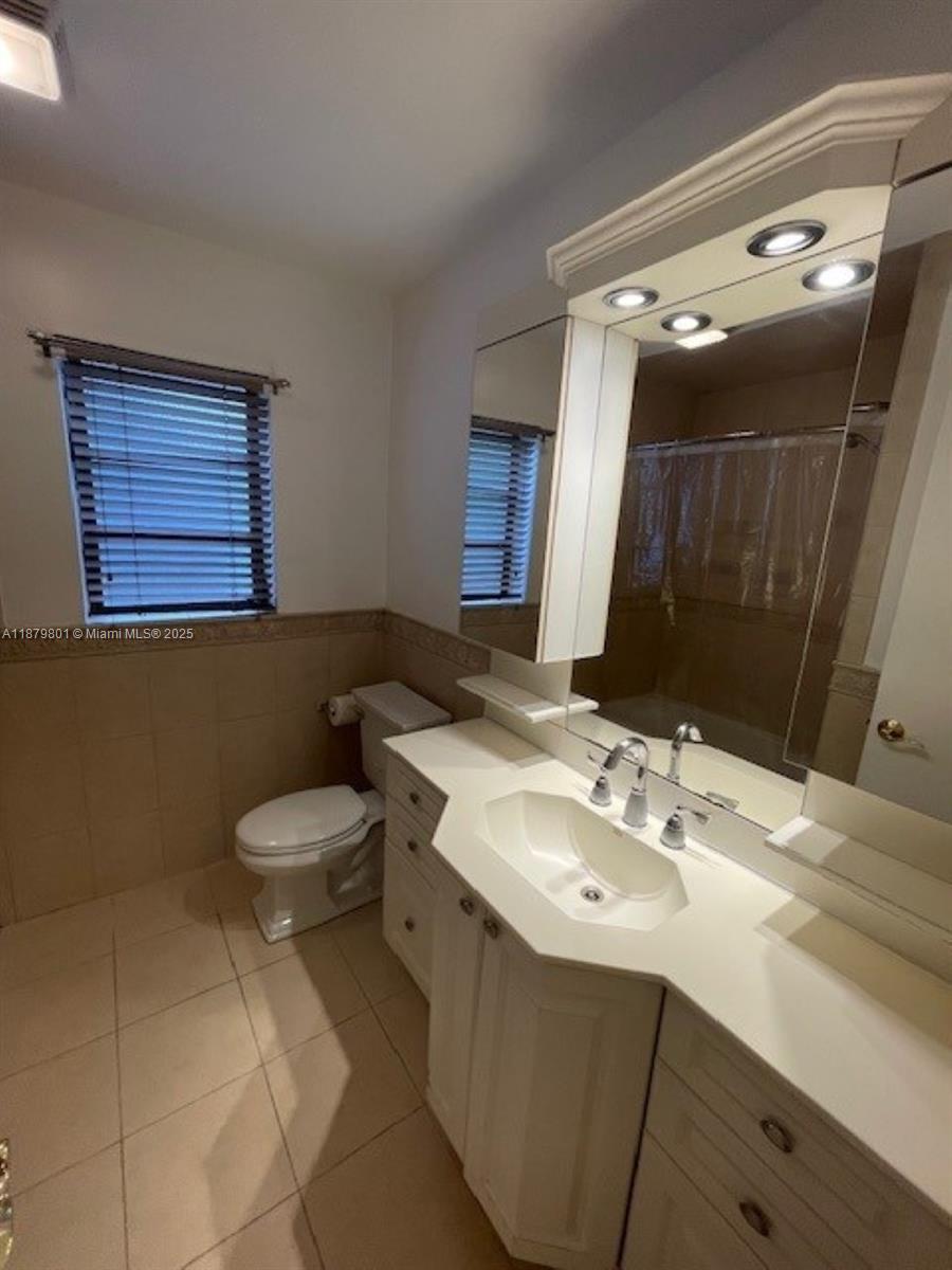 GABLES EDGE - Residential