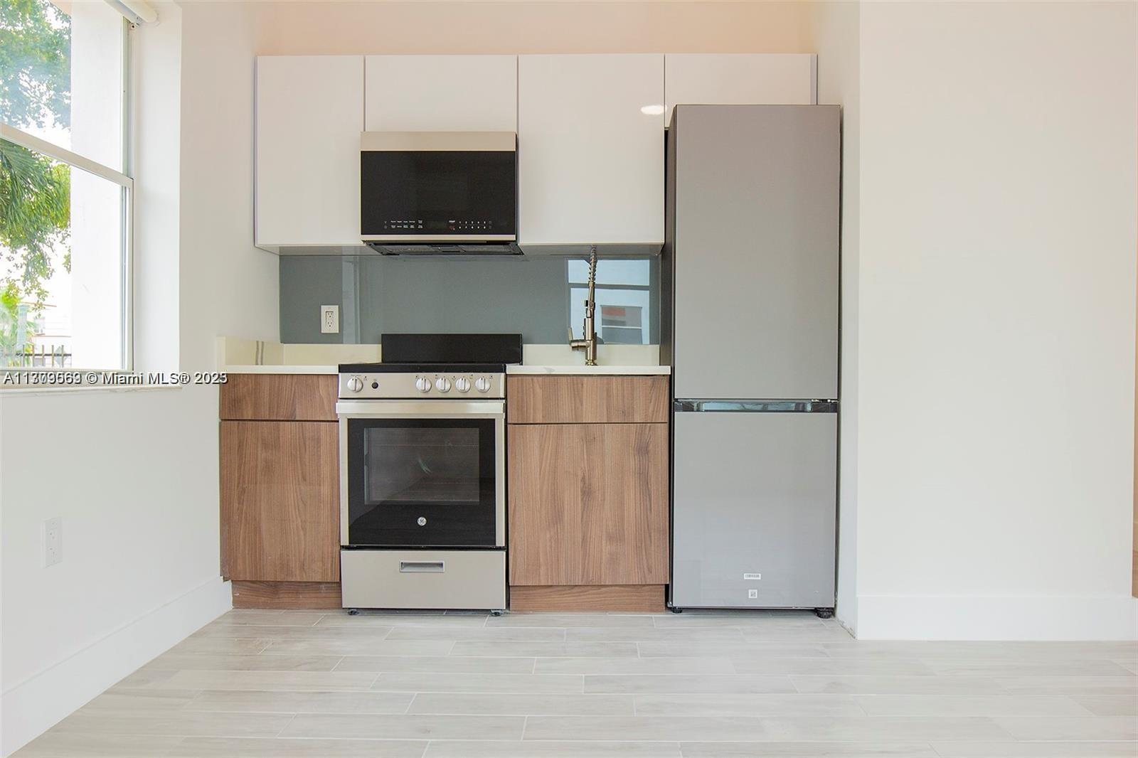 OCEAN BEACH ADDN NO 3 - Residential Income