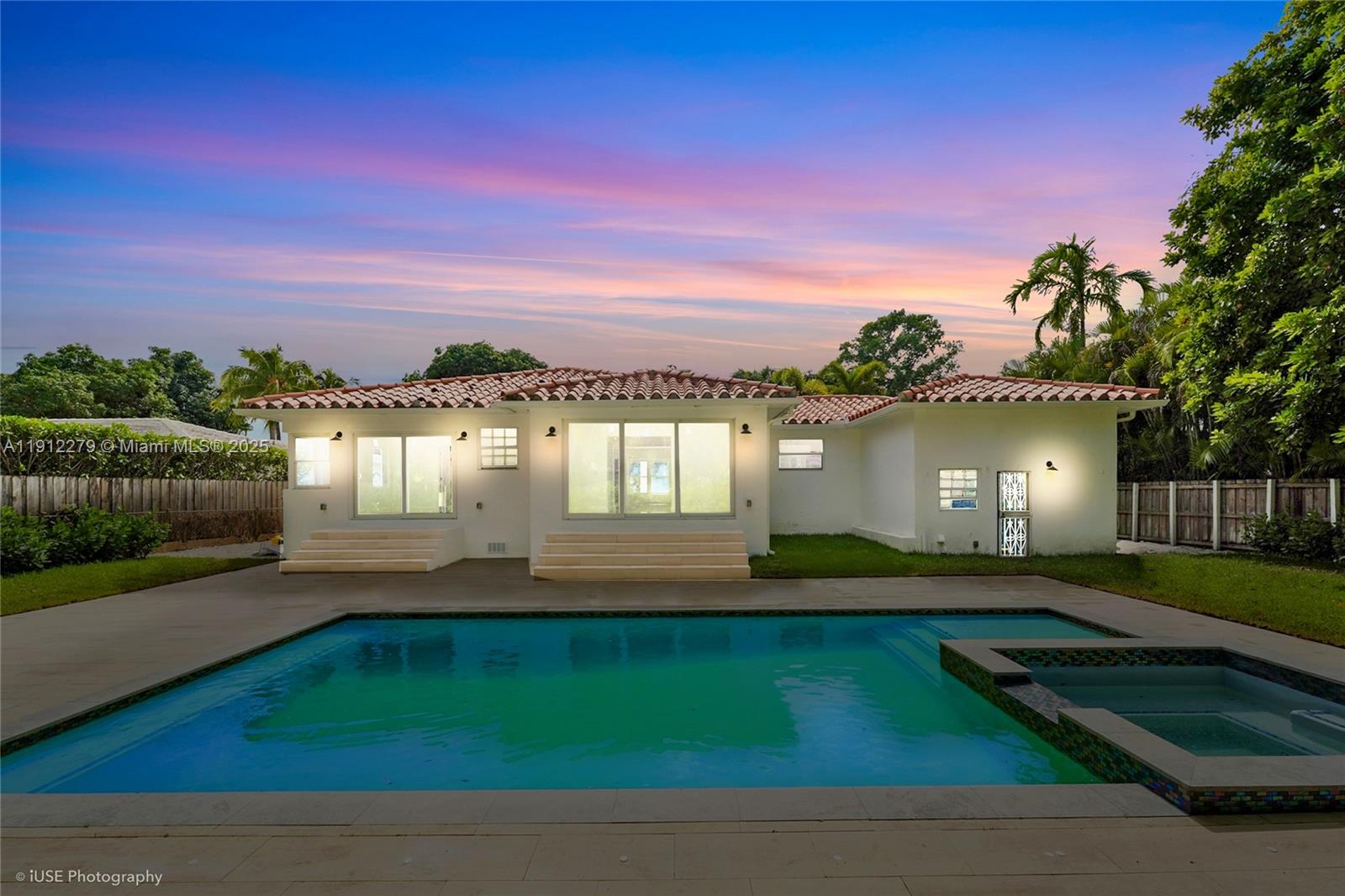 PL OF BISCAYNE RIDGE - Residential