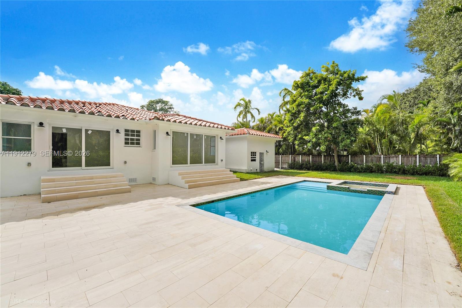 PL OF BISCAYNE RIDGE - Residential