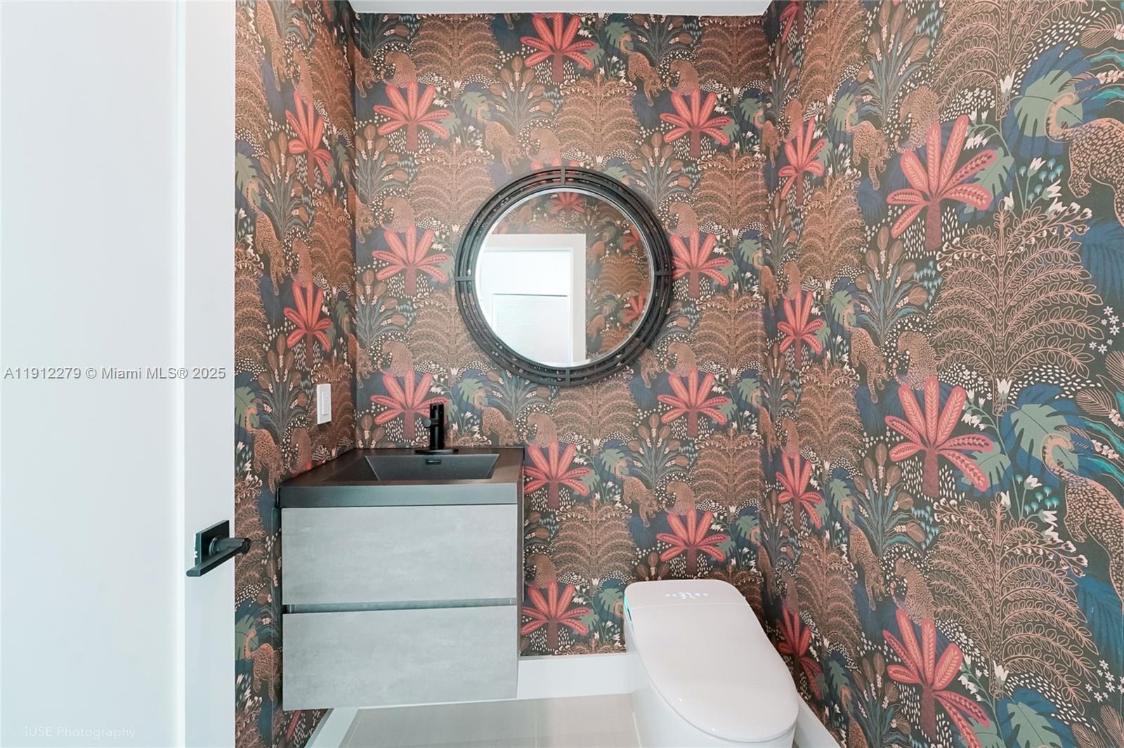 PL OF BISCAYNE RIDGE - Residential