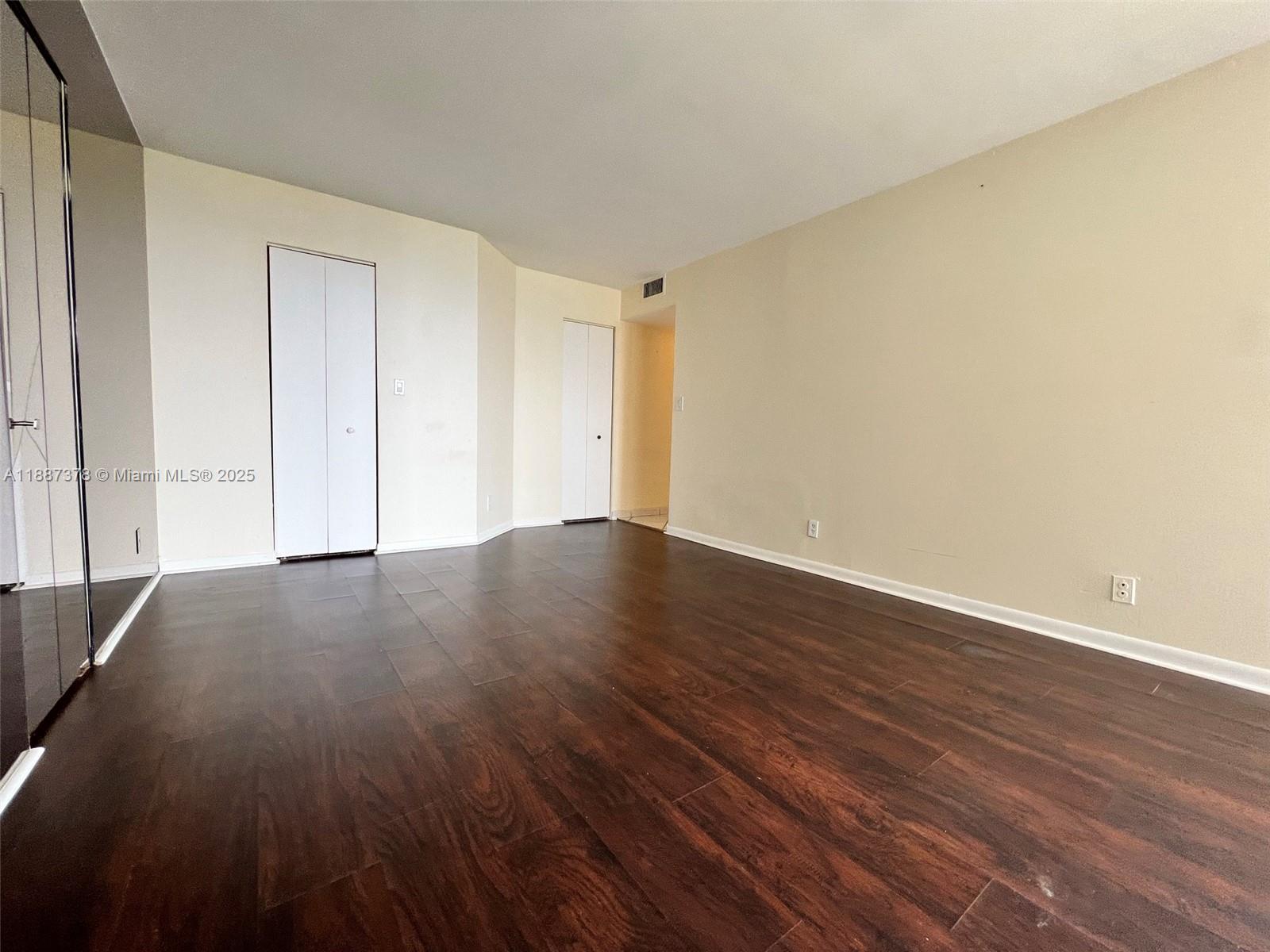 TOWER AT BISCAYNE COVE - Residential Lease