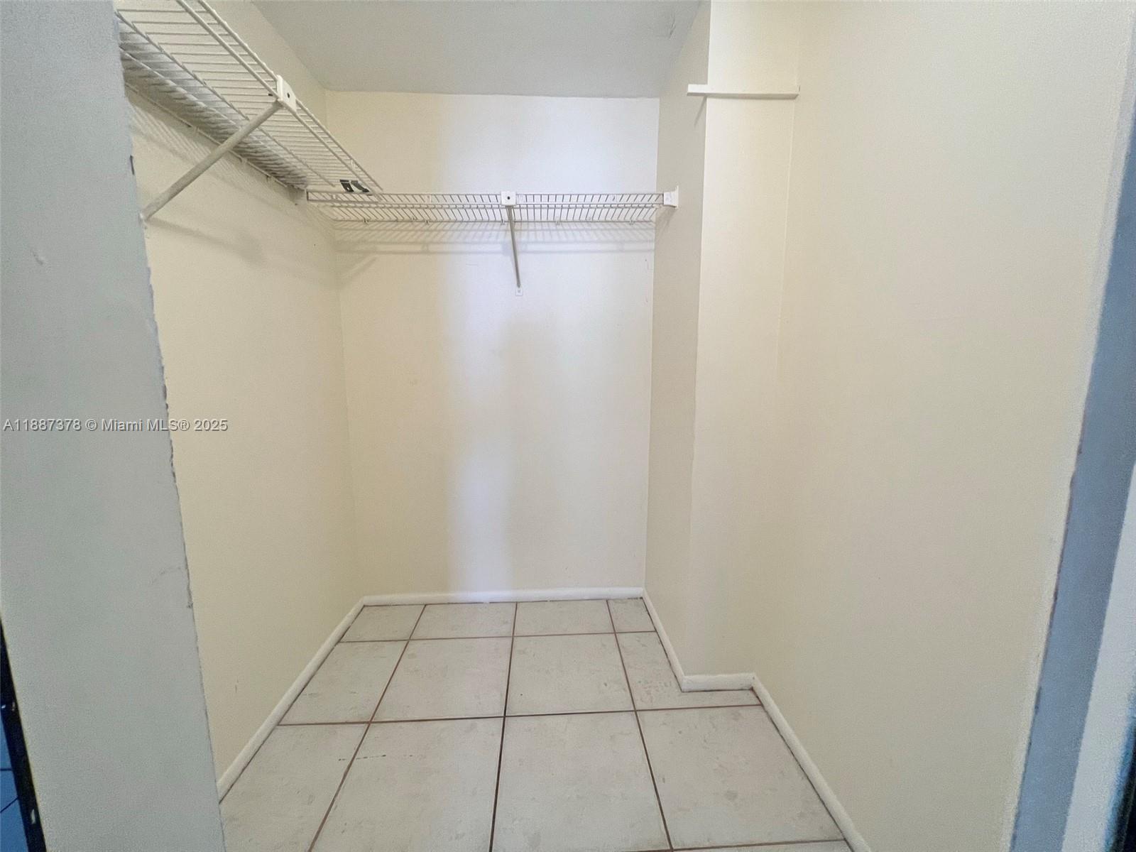 TOWER AT BISCAYNE COVE - Residential Lease