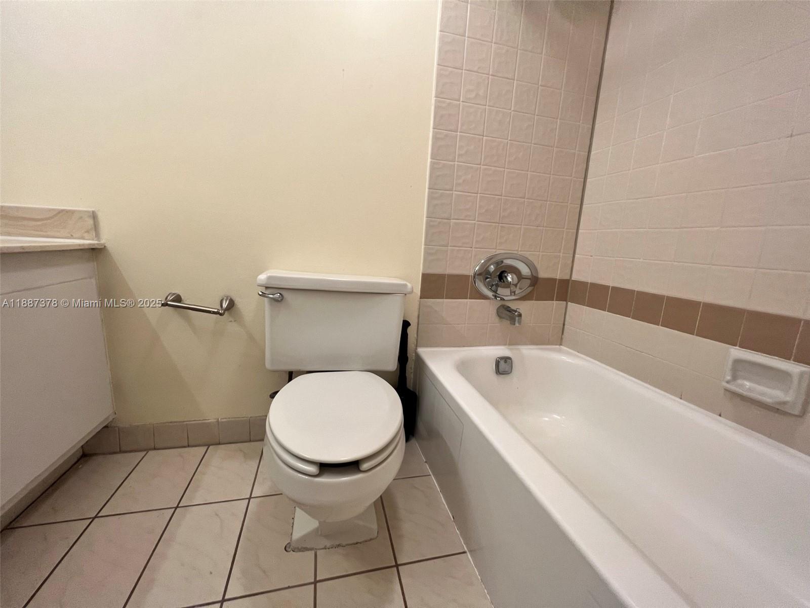 TOWER AT BISCAYNE COVE - Residential Lease