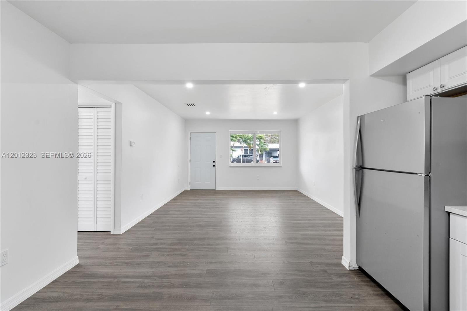 5TH ADDN TO LAWNDALE - Residential Lease