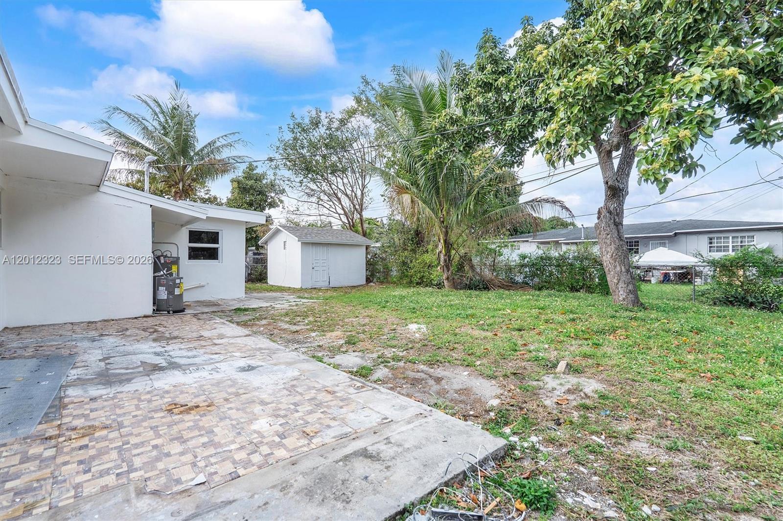 5TH ADDN TO LAWNDALE - Residential Lease