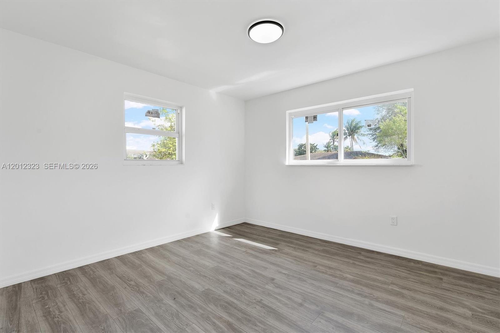 5TH ADDN TO LAWNDALE - Residential Lease