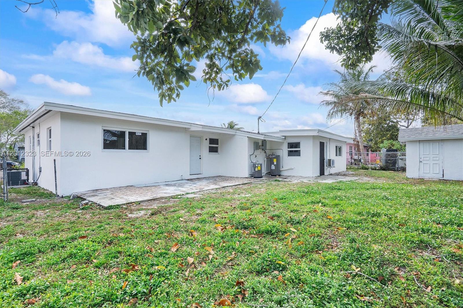 5TH ADDN TO LAWNDALE - Residential Lease