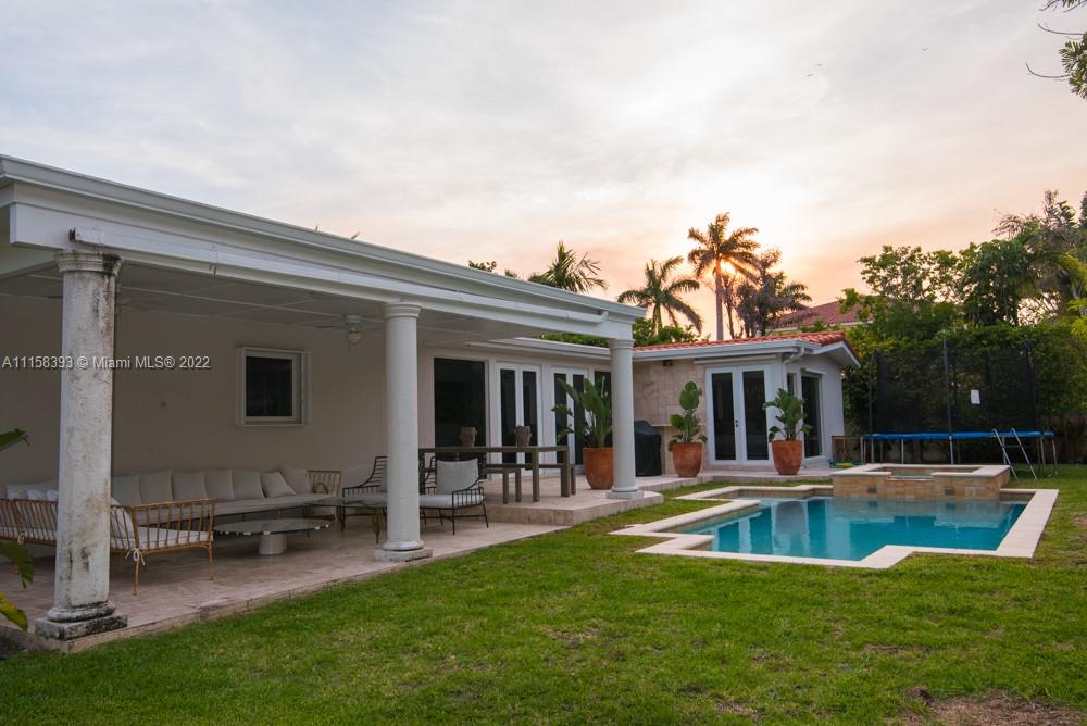 MASHTA ISLAND - Residential