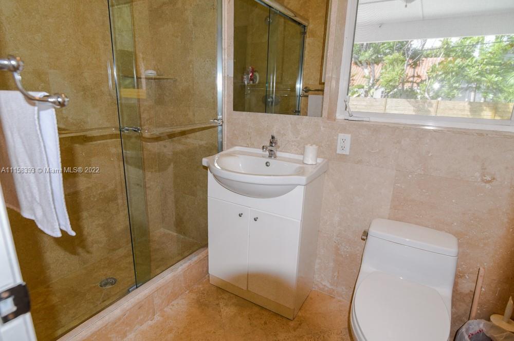 MASHTA ISLAND - Residential