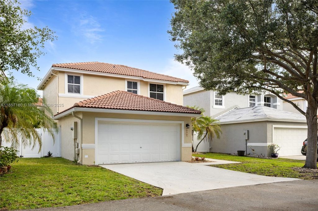 Photo of 15141 SW 49th St, Davie, FL 33331 (MLS # A11857180)