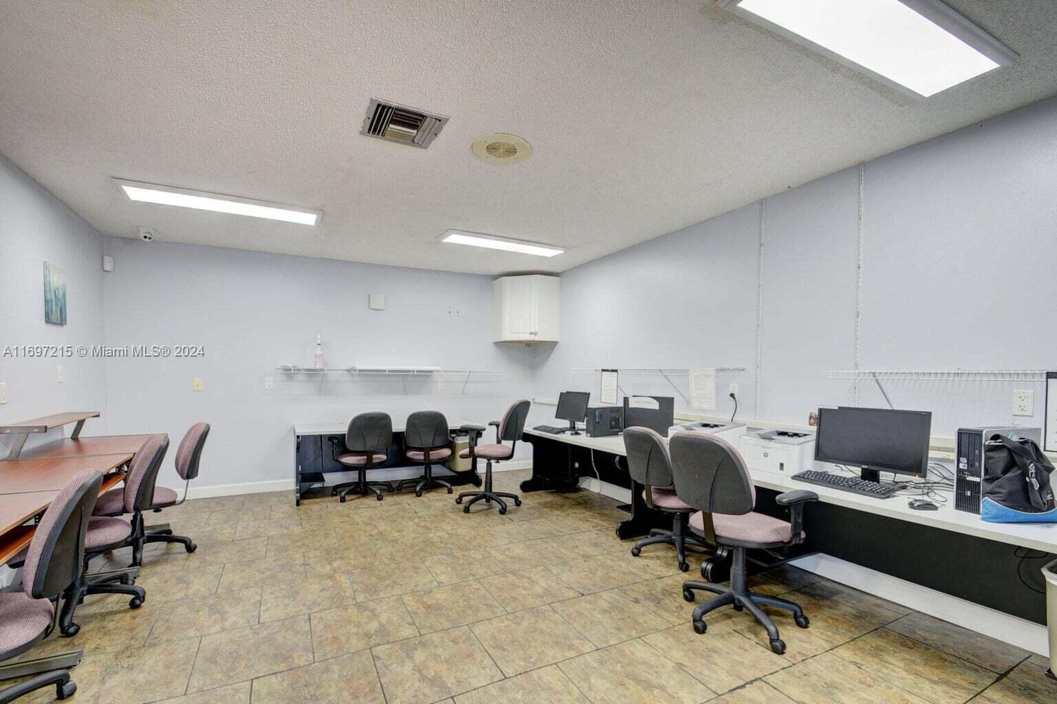 GOLDEN LAKES VILLAGE COND - Residential Lease