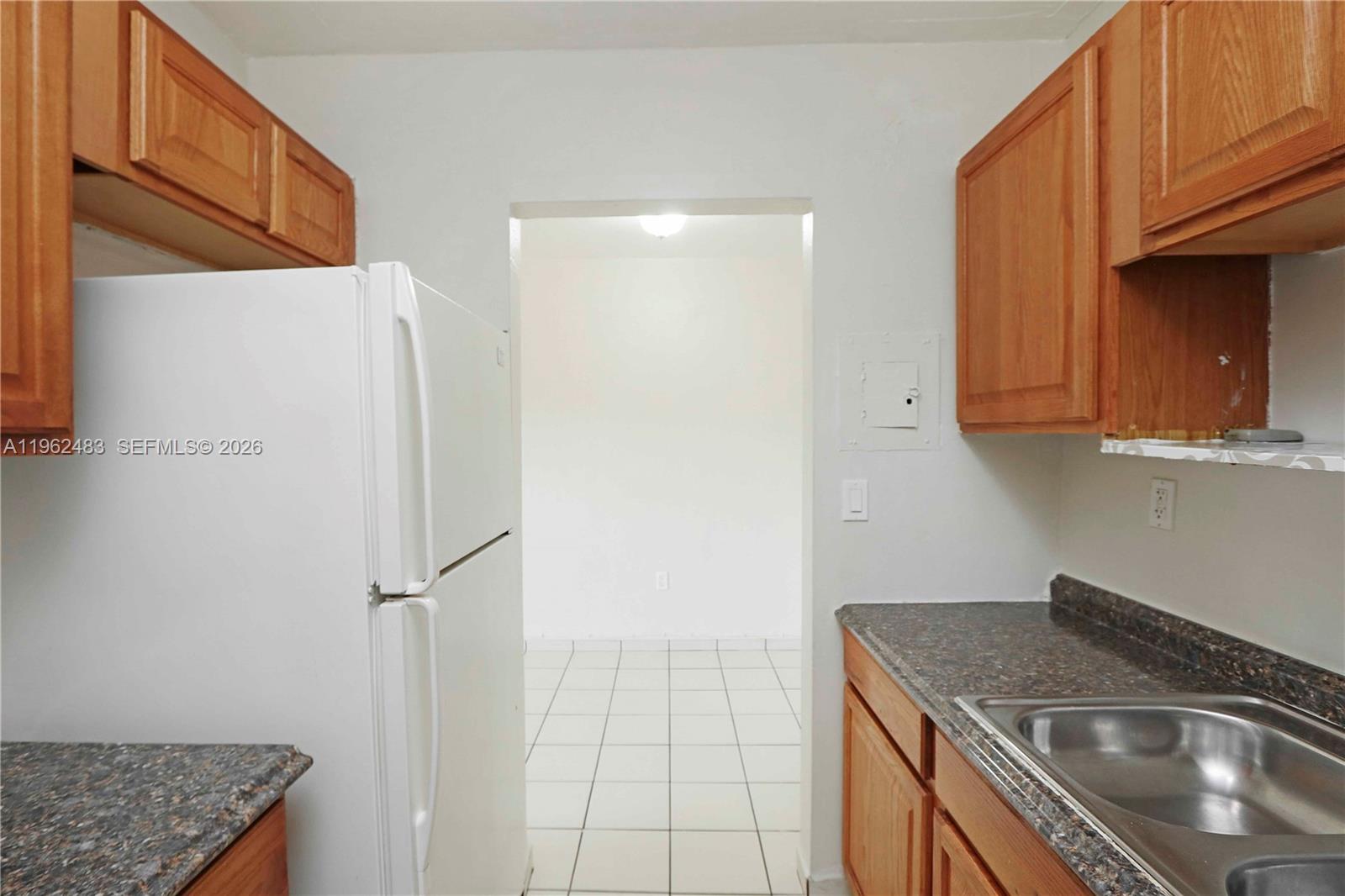 ROYAL PALM GARDENS CONDO - Residential