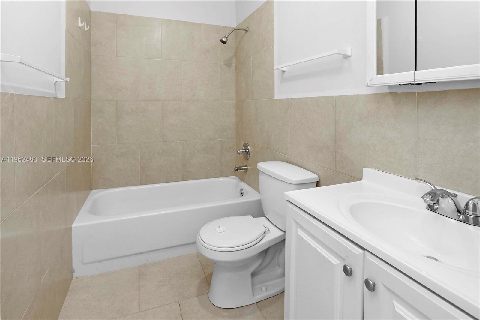 ROYAL PALM GARDENS CONDO - Residential