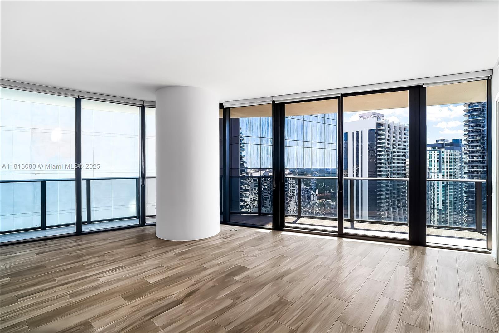 801 SMA RESIDENCES CONDO - Residential