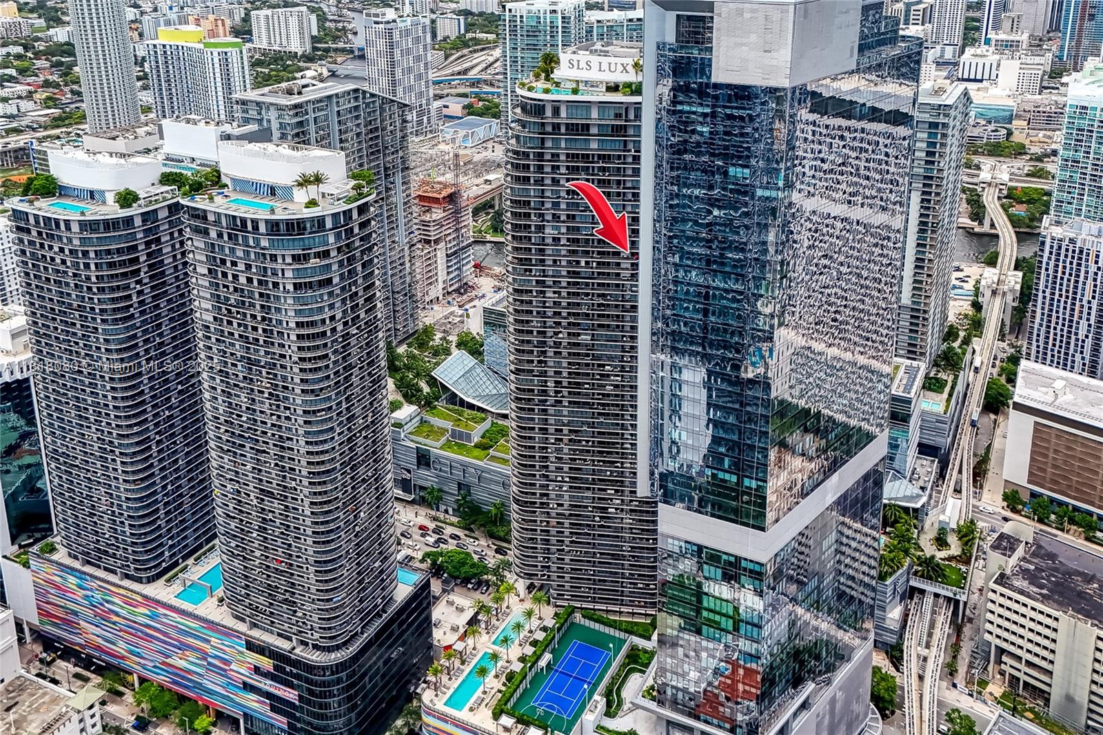 801 SMA RESIDENCES CONDO - Residential