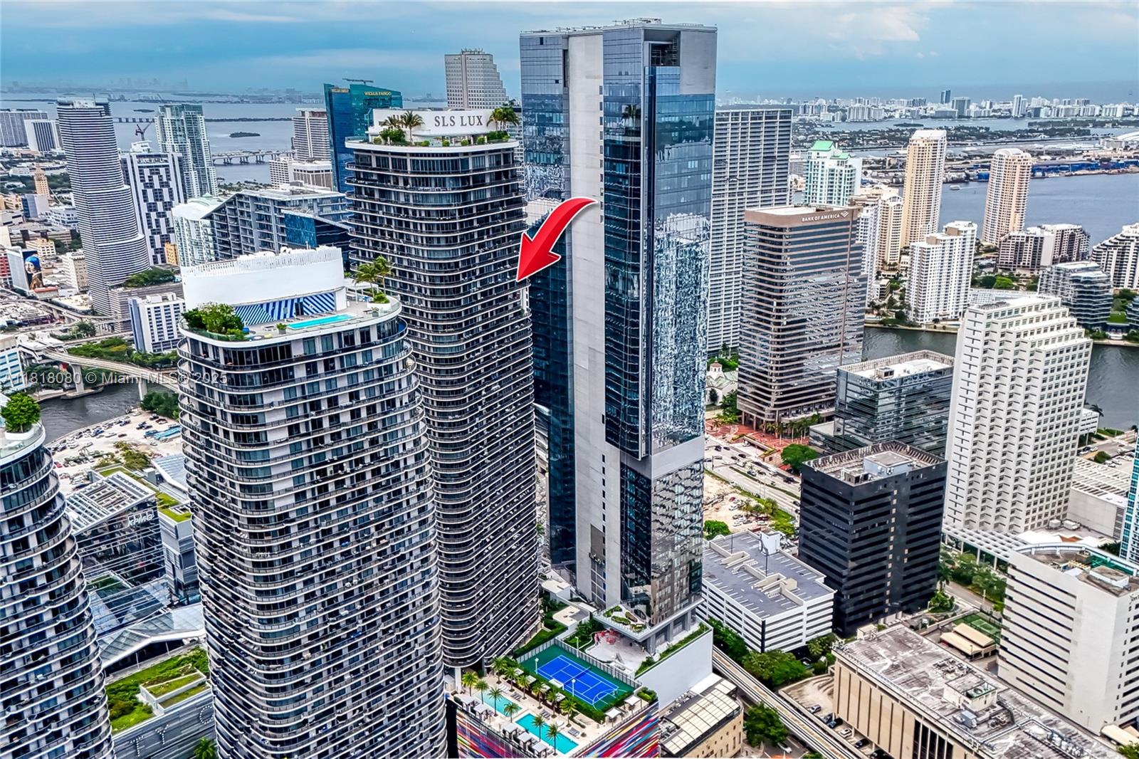 801 SMA RESIDENCES CONDO - Residential