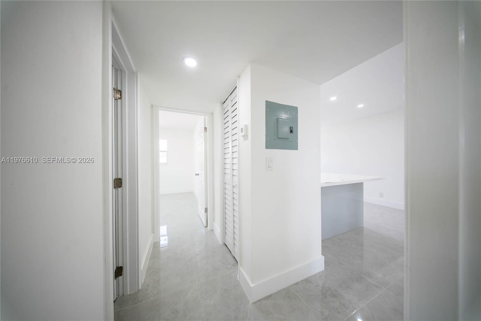 PELL MANOR CONDOMINIUM 3 - Residential