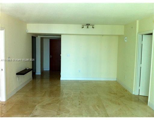 BRICKELL ON THE RIVER N T - Residential Lease
