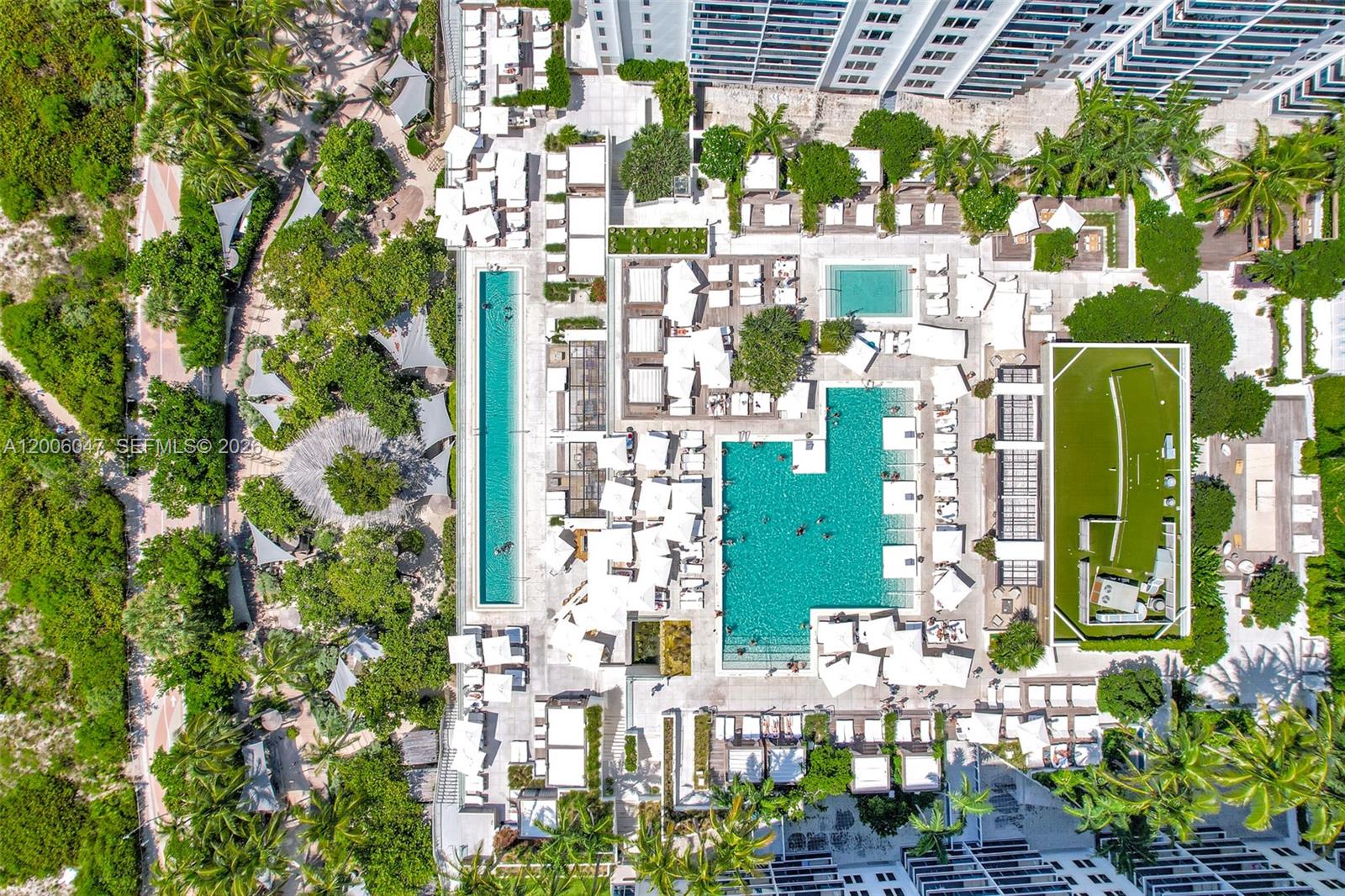 Roney Palace - Residential Lease