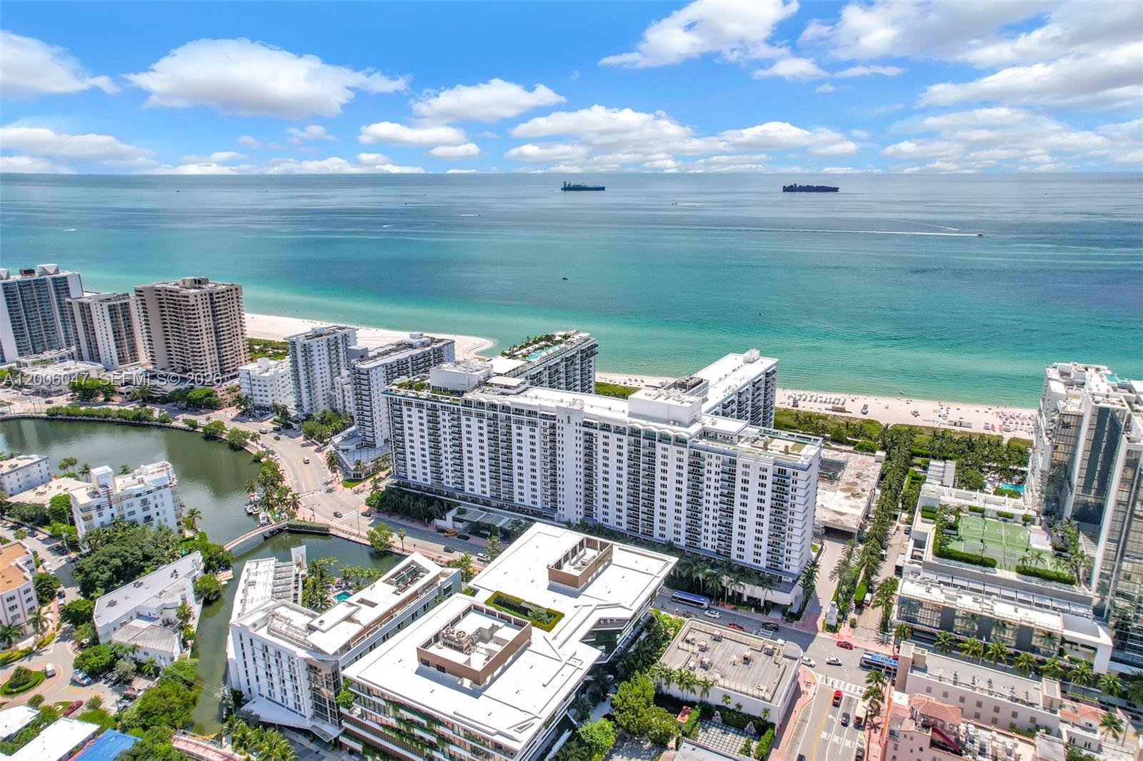 Roney Palace - Residential Lease