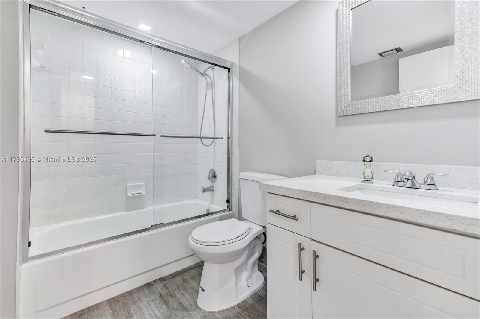 CAMBRIDGE AT CENTURY VILL - Residential