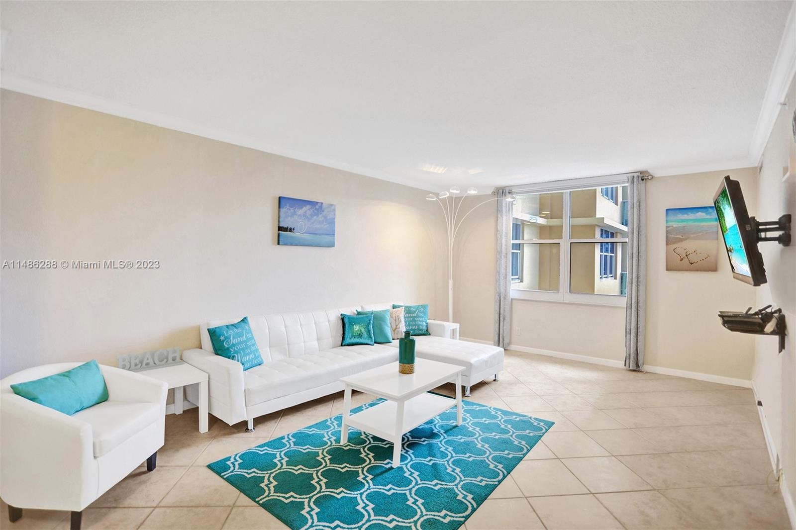 WAVE CONDO - Residential Lease