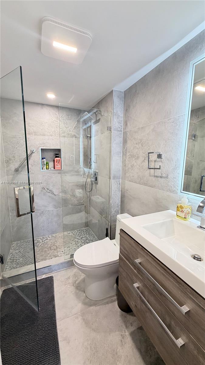 ARLEN HOUSE EAST CONDO - Residential