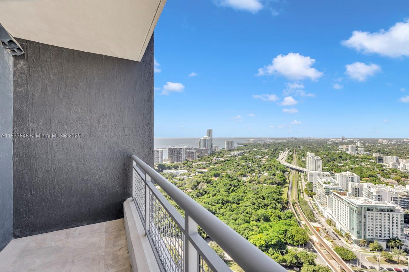 Infinity At Brickell - Residential