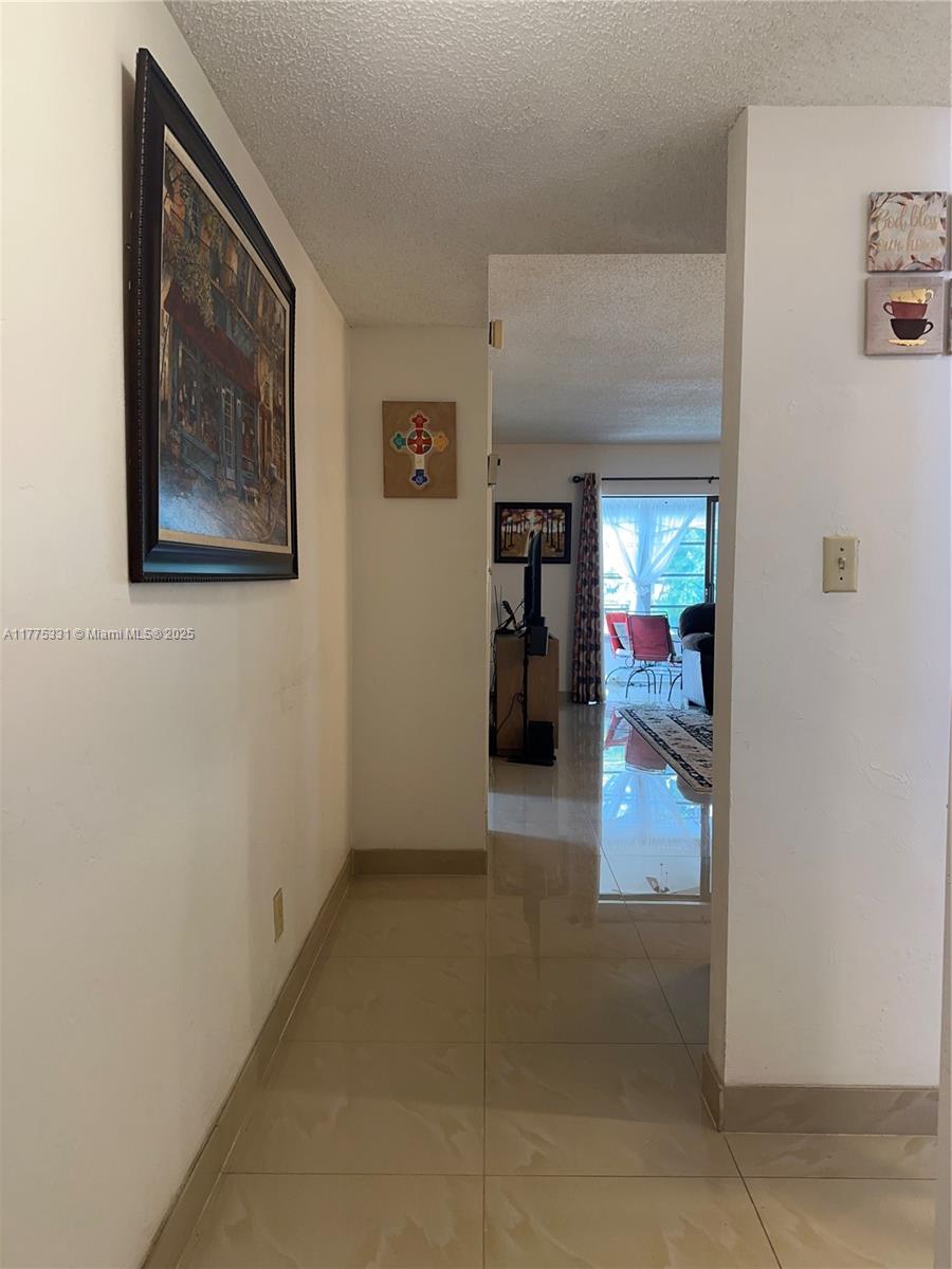 SAPPHIRE CONDO - Residential