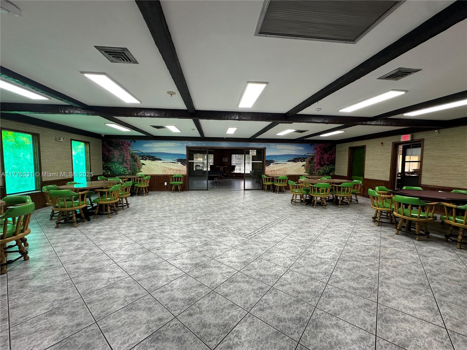 SAPPHIRE CONDO - Residential