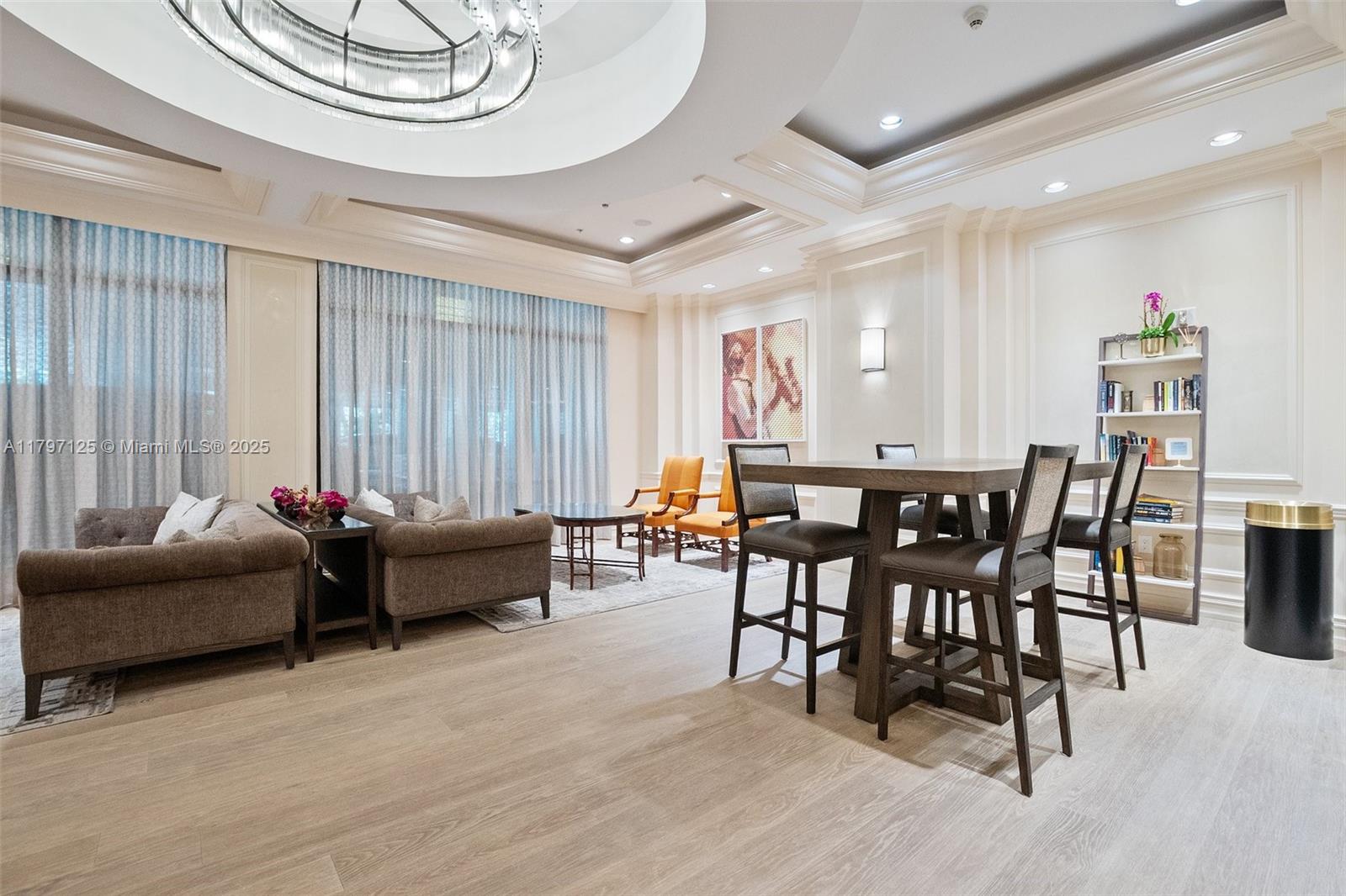 THE TOWER RESIDENCES COND - Residential