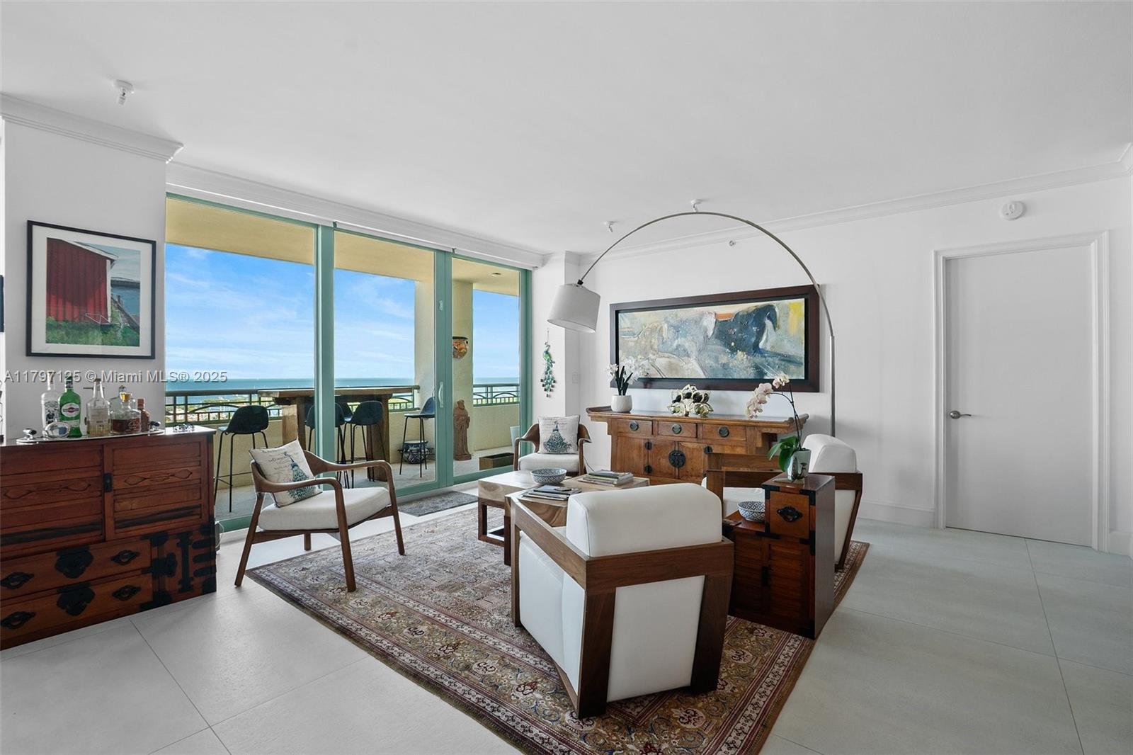 THE TOWER RESIDENCES COND - Residential
