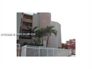 Rental Property at 2000 Biarritz Dr 403, Miami Beach, Miami-Dade County, Florida - Bathrooms: 1  - $1,500 MO.