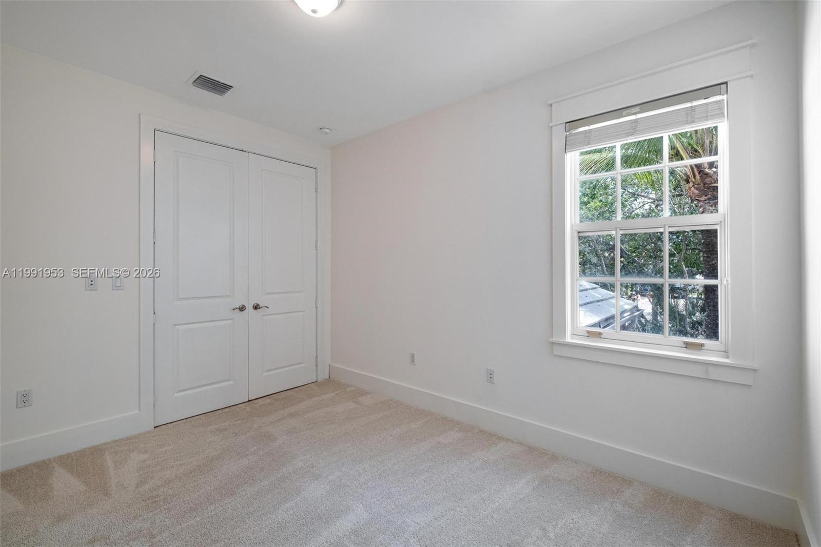 BERMUDA VLG AT CORAL GABL - Residential