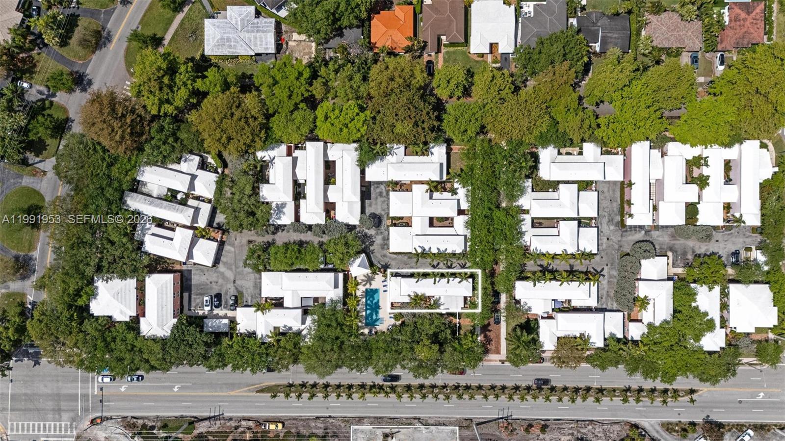 BERMUDA VLG AT CORAL GABL - Residential