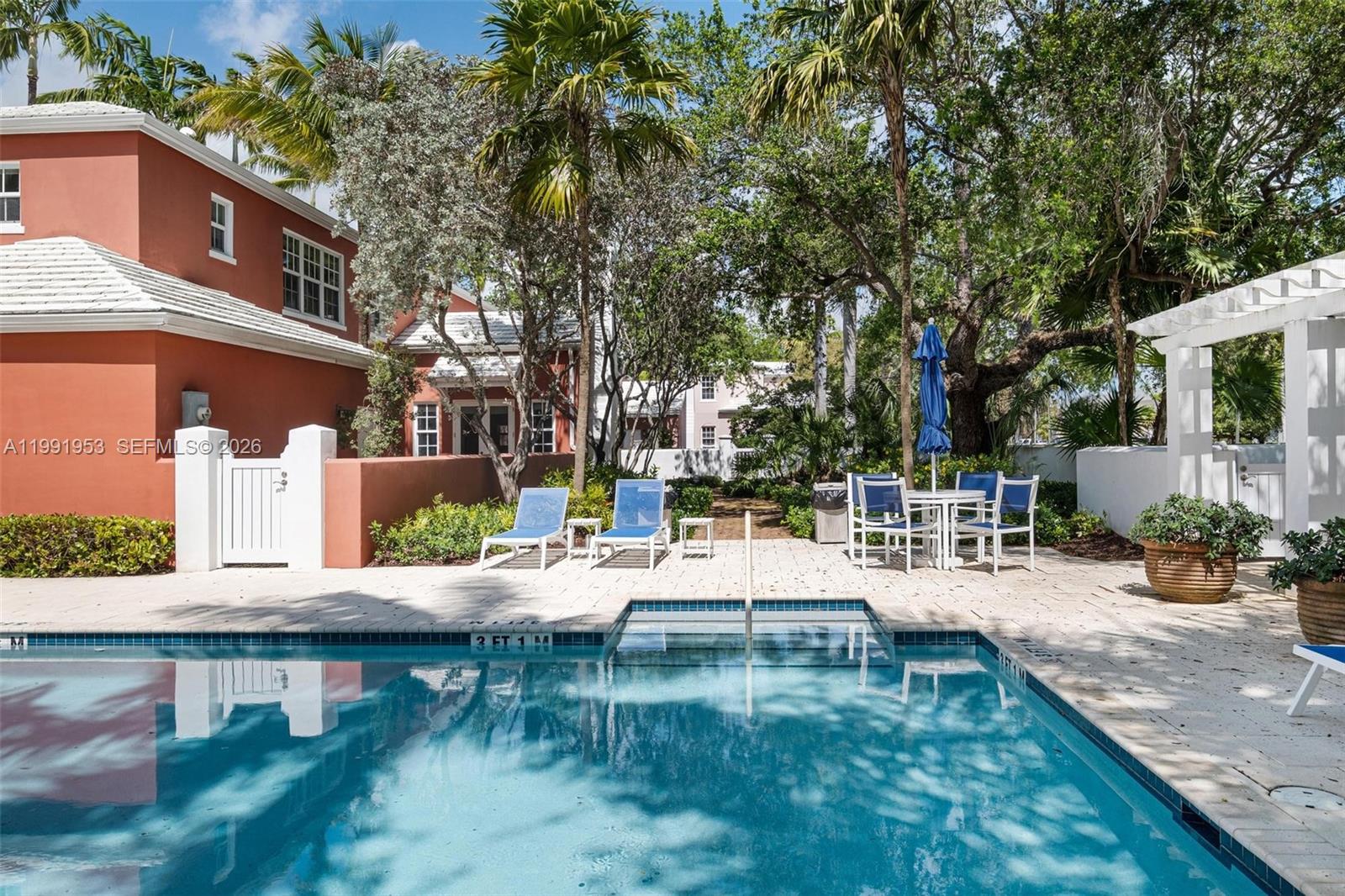 BERMUDA VLG AT CORAL GABL - Residential