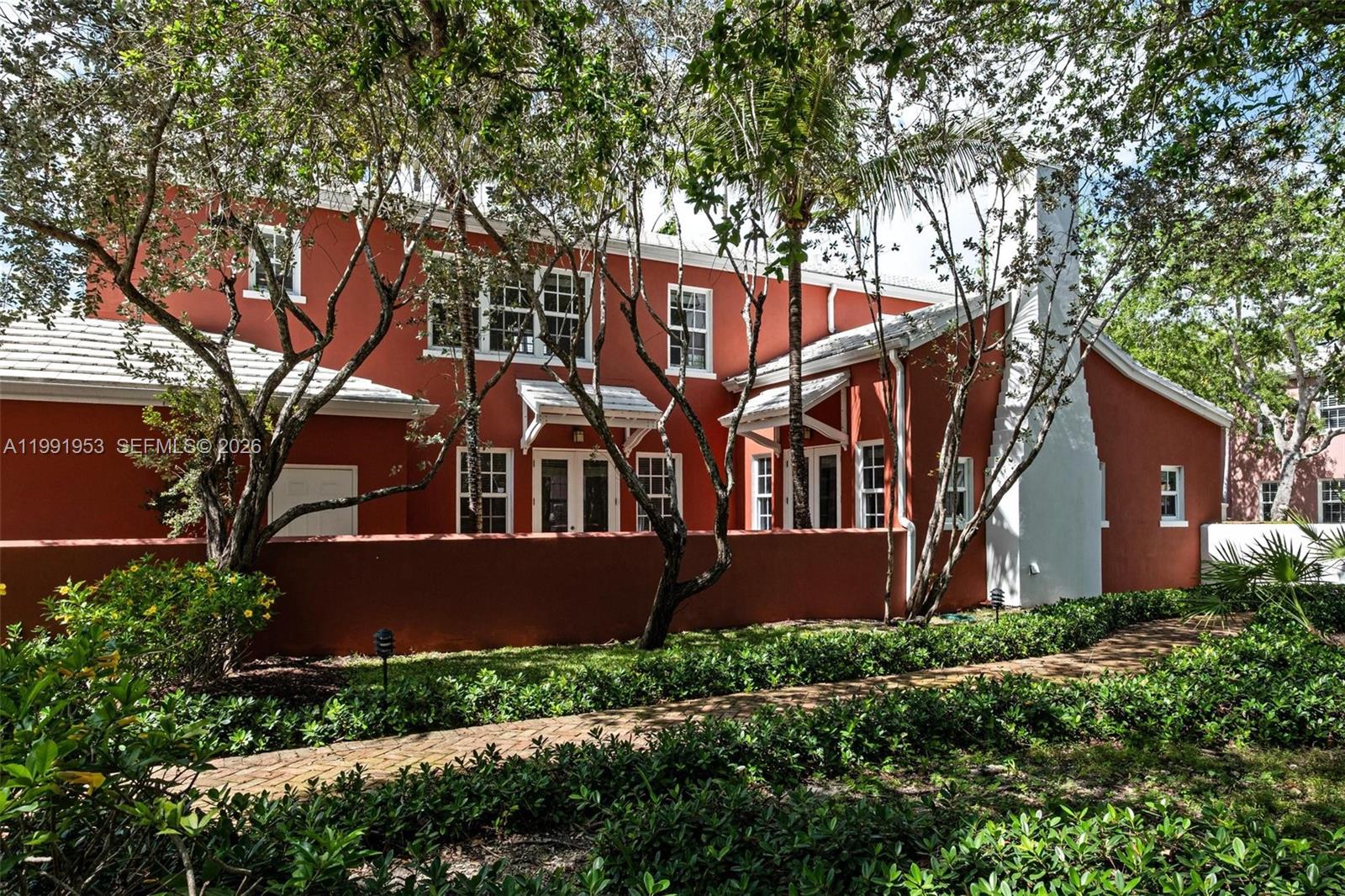 BERMUDA VLG AT CORAL GABL - Residential