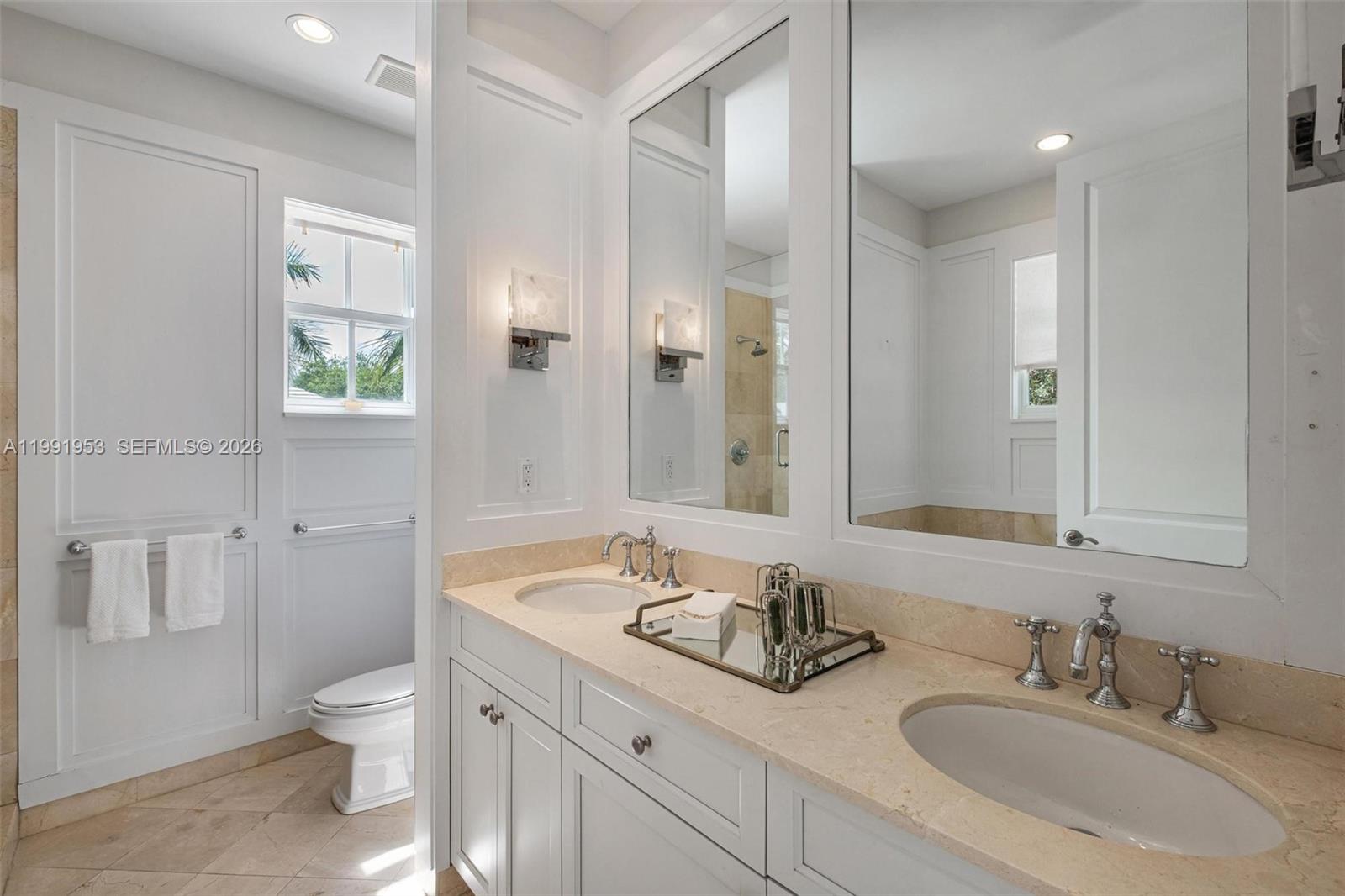 BERMUDA VLG AT CORAL GABL - Residential