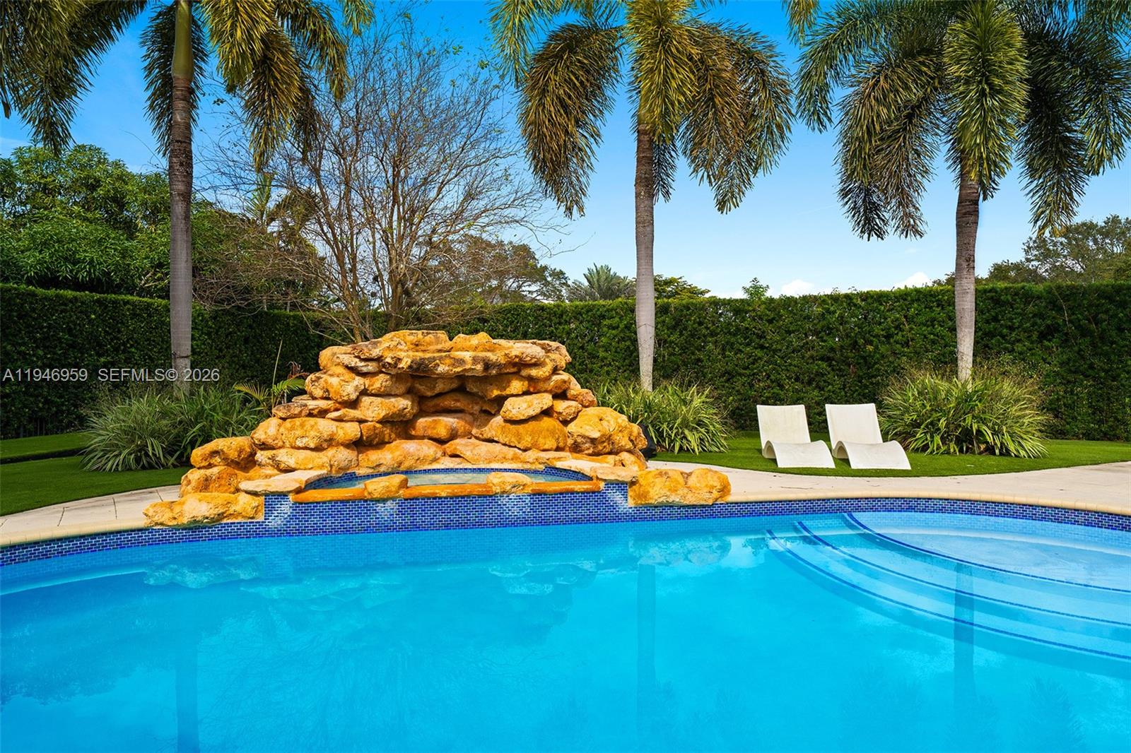 KAPOK GROVE ESTATES - Residential