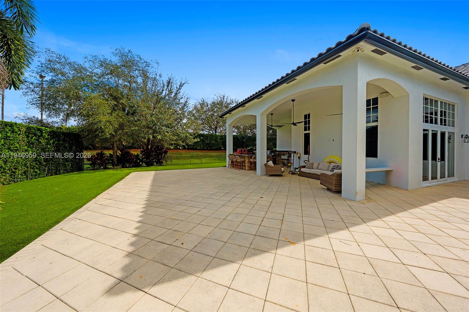 KAPOK GROVE ESTATES - Residential