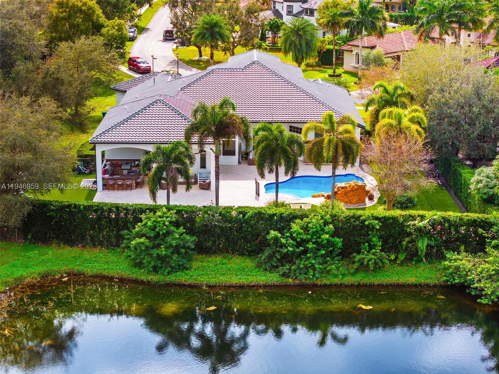 KAPOK GROVE ESTATES - Residential