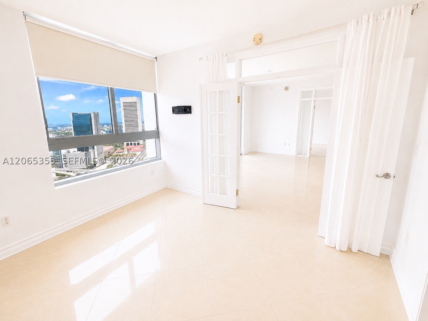 90 SW 3rd St 3106