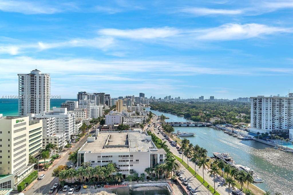 FONTAINEBLEAU II CONDO - Residential