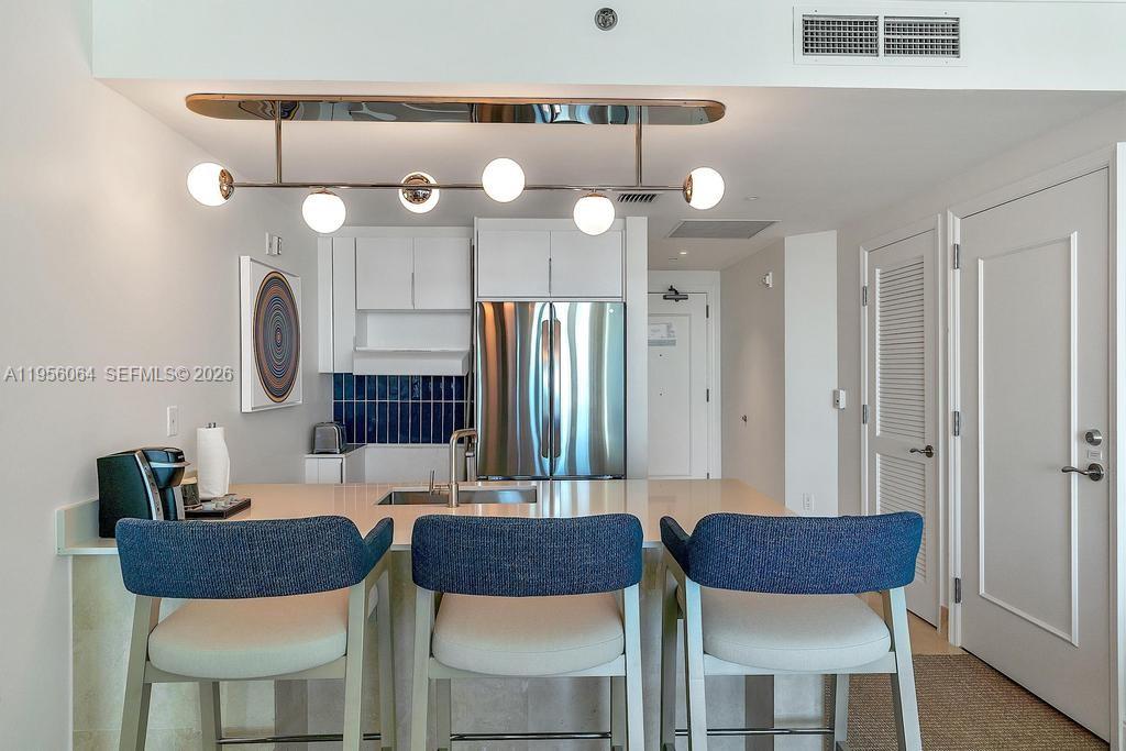 FONTAINEBLEAU II CONDO - Residential