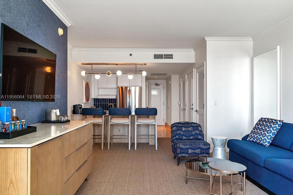 FONTAINEBLEAU II CONDO - Residential