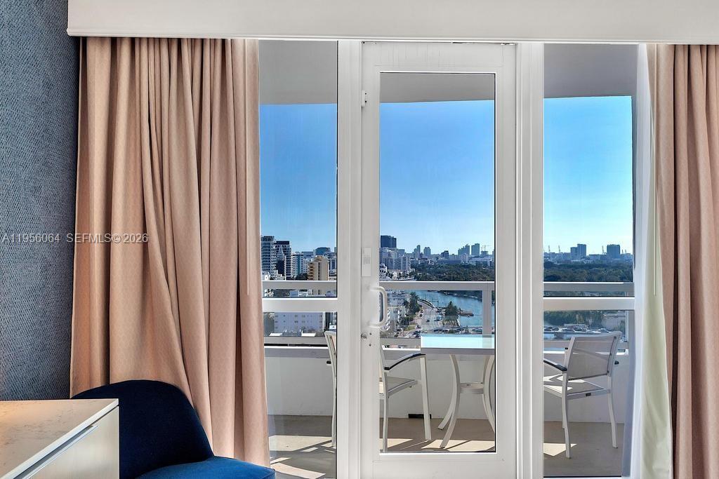 FONTAINEBLEAU II CONDO - Residential